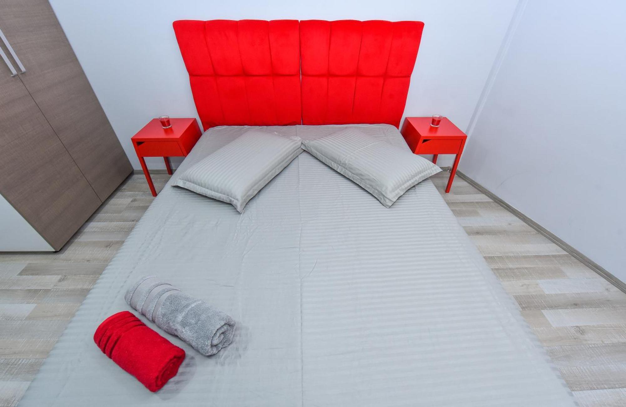 Dracula Adventure Tours Accommodation Bukareszt Zewnętrze zdjęcie